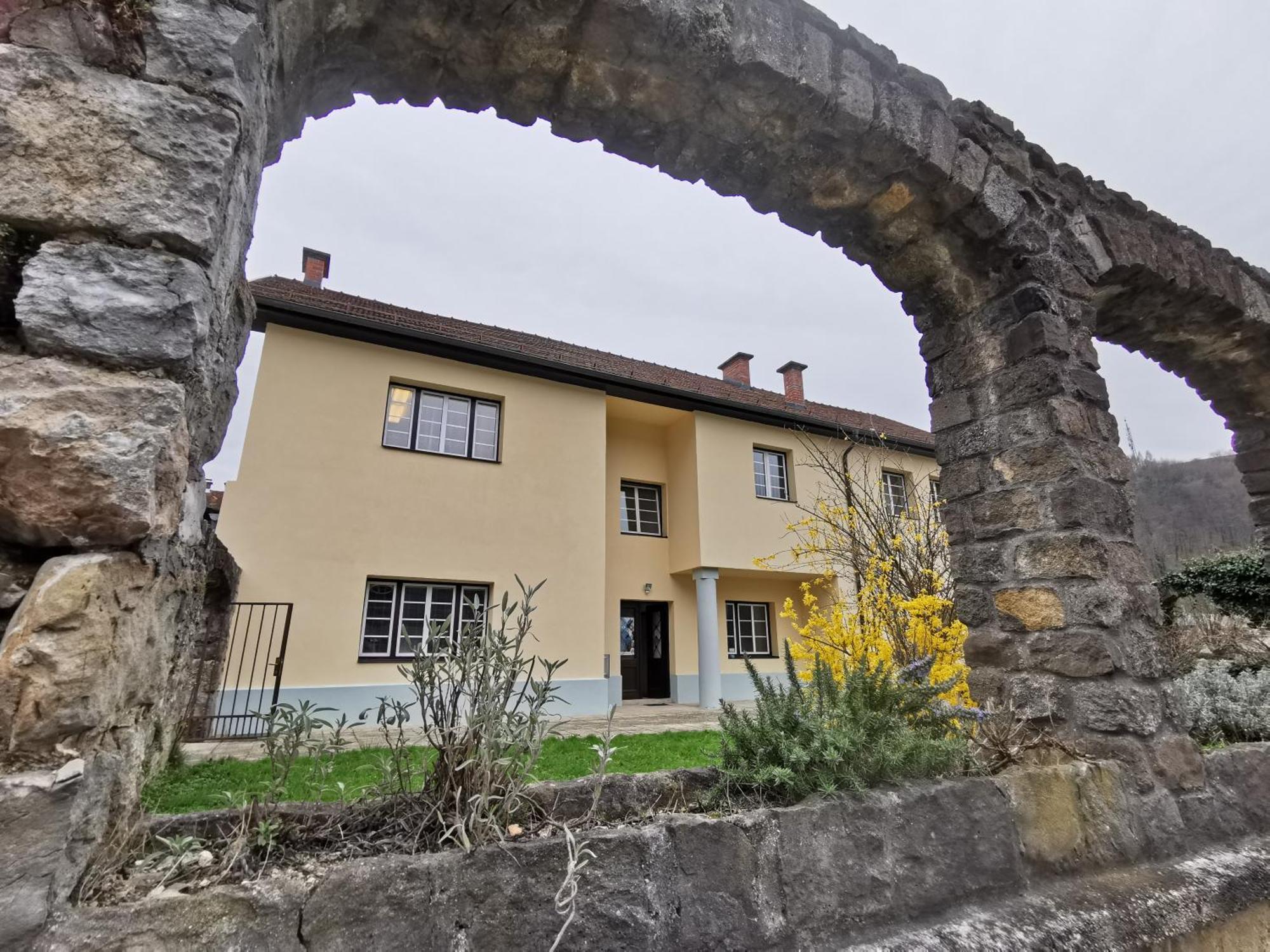 Maestro I. Apartment Lasko
